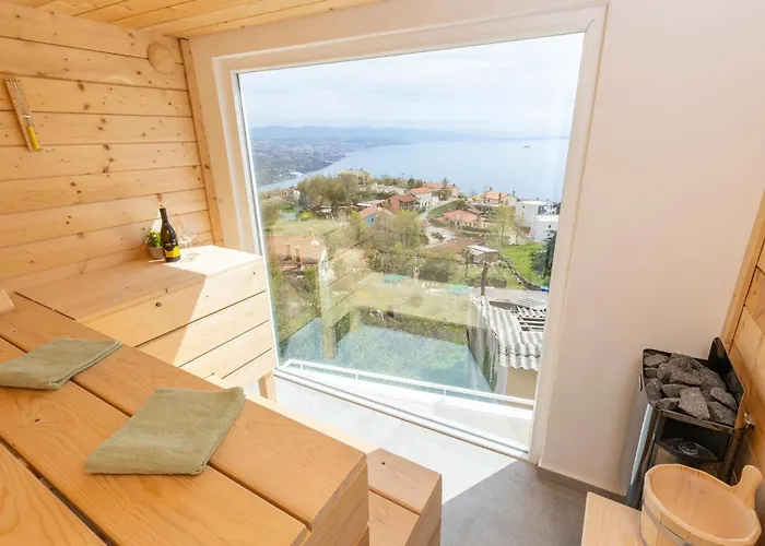 Gorgeous In Bregi With Sauna Apartament