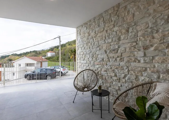 Gorgeous In Bregi With Sauna Apartament