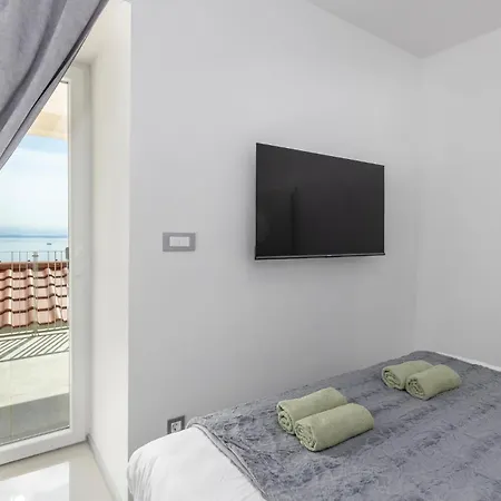 Amazing In Bregi With House Sea View Breza