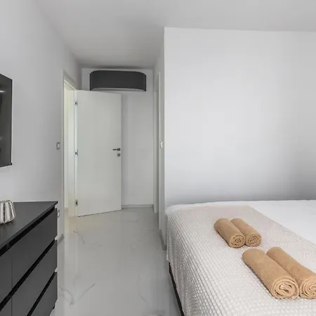 Amazing In Bregi With House Sea View * Breza