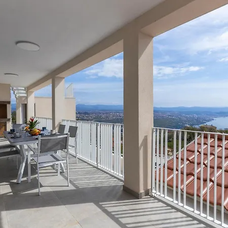 Amazing In Bregi With House Sea View *