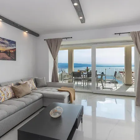 Amazing In Bregi With House Sea View *