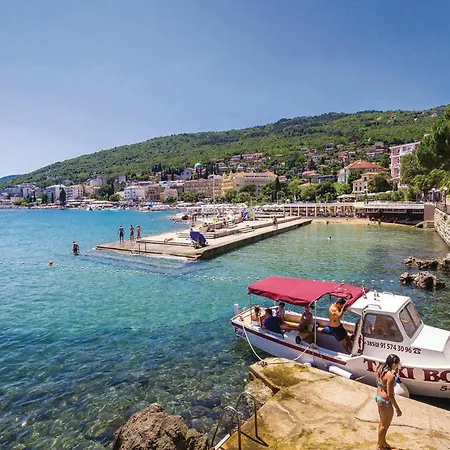 Apartment Amazing In Bregi With House Sea View